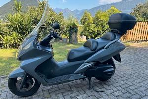 Honda Silverwing 400
