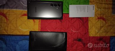 Samsung Galaxy S 24