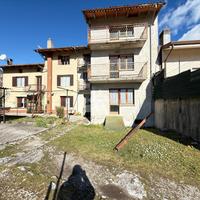 CASA DI CORTE A VENZONE