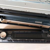 Autoradio Sony CDX-GT222 con lettore CD ed mp3