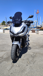 Honda Adv 350 anno 2024