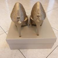 Decollete Magda con plateau e cristalli marca Liu