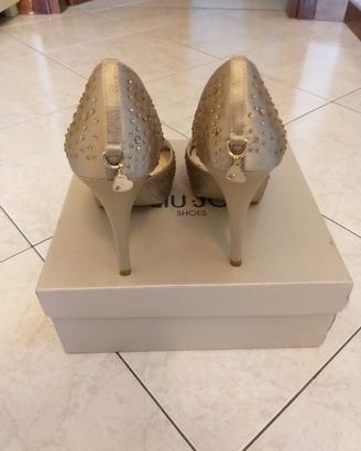 Decollete Magda con plateau e cristalli marca Liu