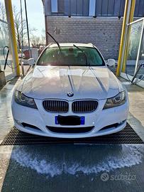 BMW325d touring futura