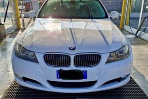 BMW325d touring futura
