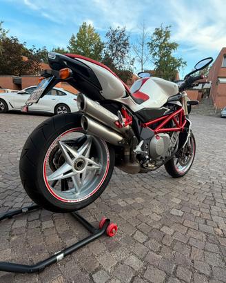 Mv Agusta Brutale 910