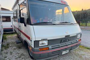 Arca Europa 92 586 2.5TD con servosterzo