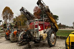 Gruppo diserbo trainato Ricosma 2700 litri