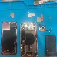 Pezzi di ricambio iphone 13