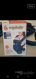 Marsupio Ergobaby modello Adapt blu