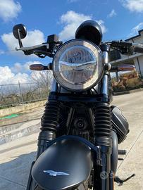 Moto guzzi v7 iii stone night pack 2020