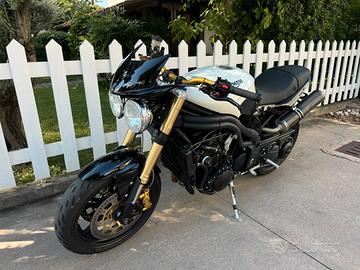 Triumph Speed Triple 1050