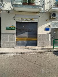 Locale commerciale pressi Boccetta, Messina