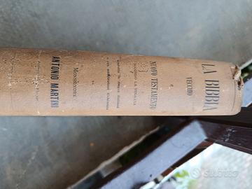 libro antico vecchio e nuovo testamento