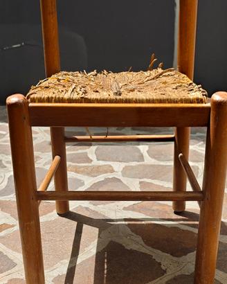 Stock 11 sedie in legno rustiche da restaurare