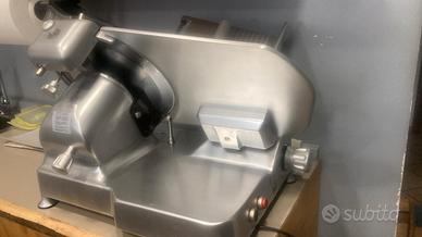 affettatrice professionale 