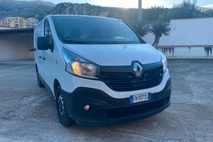 Renault Trafic 2000 cl 121 cv