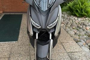 Yamaha Xmax 300