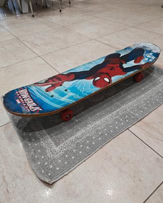 skateboard Spiderman poco stato