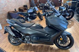 YAMAHA T-Max 560 Abs my25