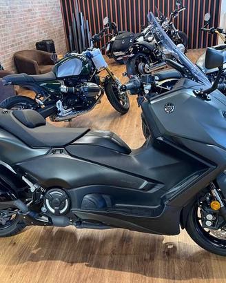 YAMAHA T-Max 560 Abs my25