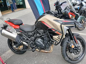 BENELLI TRK 702 X € 6.990,00 modello 2026