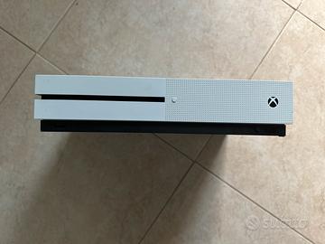 Console Xbox one da 500 giga