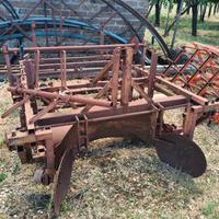 Macchina stendiplastica baulatrice 