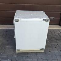 Mini frigo da incasso Ariston
🚀🔥