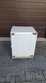 Mini frigo da incasso Ariston
🚀🔥