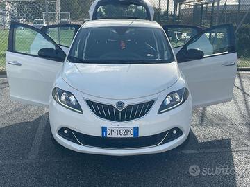 LANCIA Ypsilon 1.0 FireFly 5 porte S&S Hybrid Go
