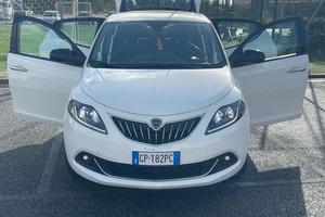 LANCIA Ypsilon 1.0 FireFly 5 porte S&S Hybrid Go