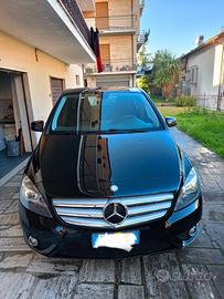 una Mercedes è una Mercedes 
