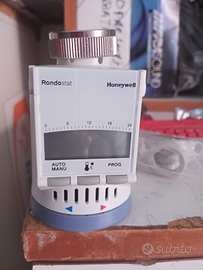 Regolatore di termosifone elettronico