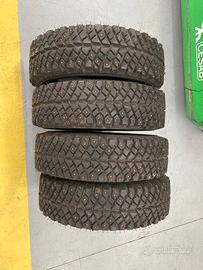 4 Gomme ricoperte 175 65 15 96H ziarellI MUD POWER