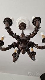 Lampadario in legno di noce