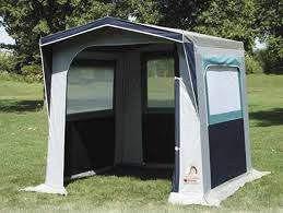 Attrezzatura da campeggio camping