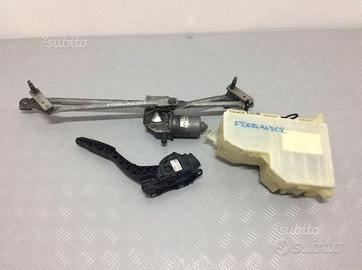 Tergicristalli FREELANDER 2 Porta fusibili pedale