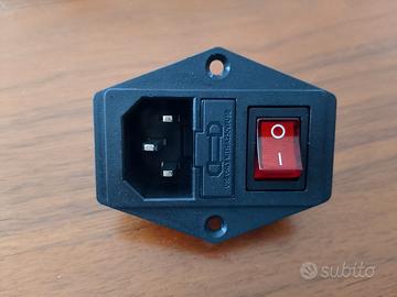 Presa da pannello IEC 320