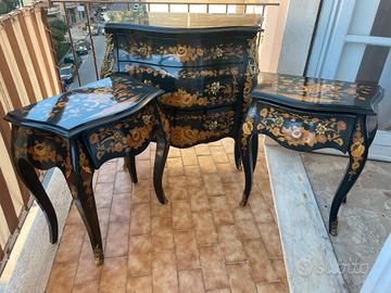 1 comò e 2 comodini 