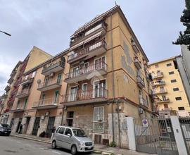 2 LOCALI A FOGGIA