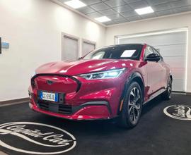 Ford Mustang Mach-E AWD Elettrico Extended 351CV