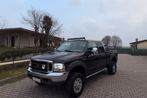 Ford F250 5.4i V8 4X4 GPL 6Posti Super Duty
