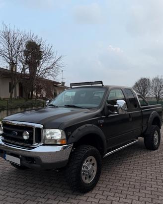 Ford F250 5.4i V8 4X4 GPL 6Posti Super Duty