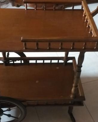 Carrello portavivande.