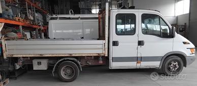 Furgone Iveco Daily cassonato
