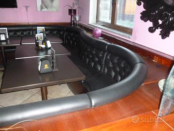 Divanetti ad angolo in similpelle nera