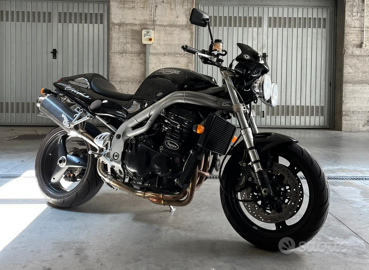 Triumph Speed triple 955 - Moto e Scooter In vendita a Varese