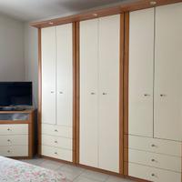 Armadio 6 ante + Comò