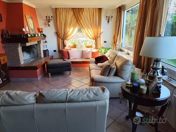 Divano in pelle DIVANI&DIVANI